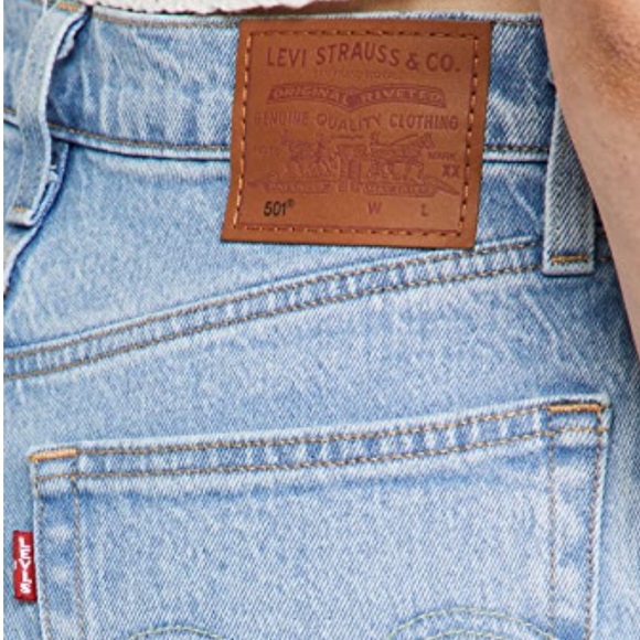 Levi’s Premium 501 Crop in Tango Surge - Picture 4 of 16